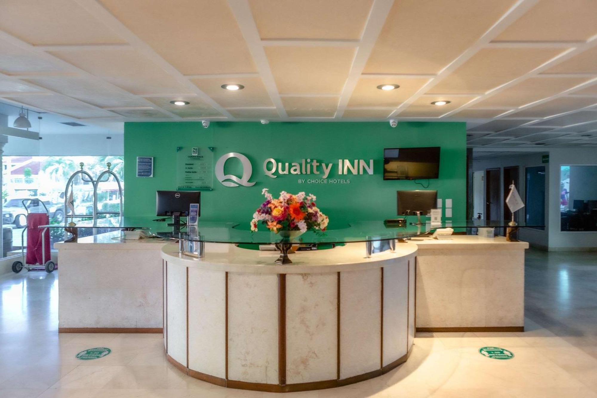 Quality Inn Mazatlán Exteriör bild