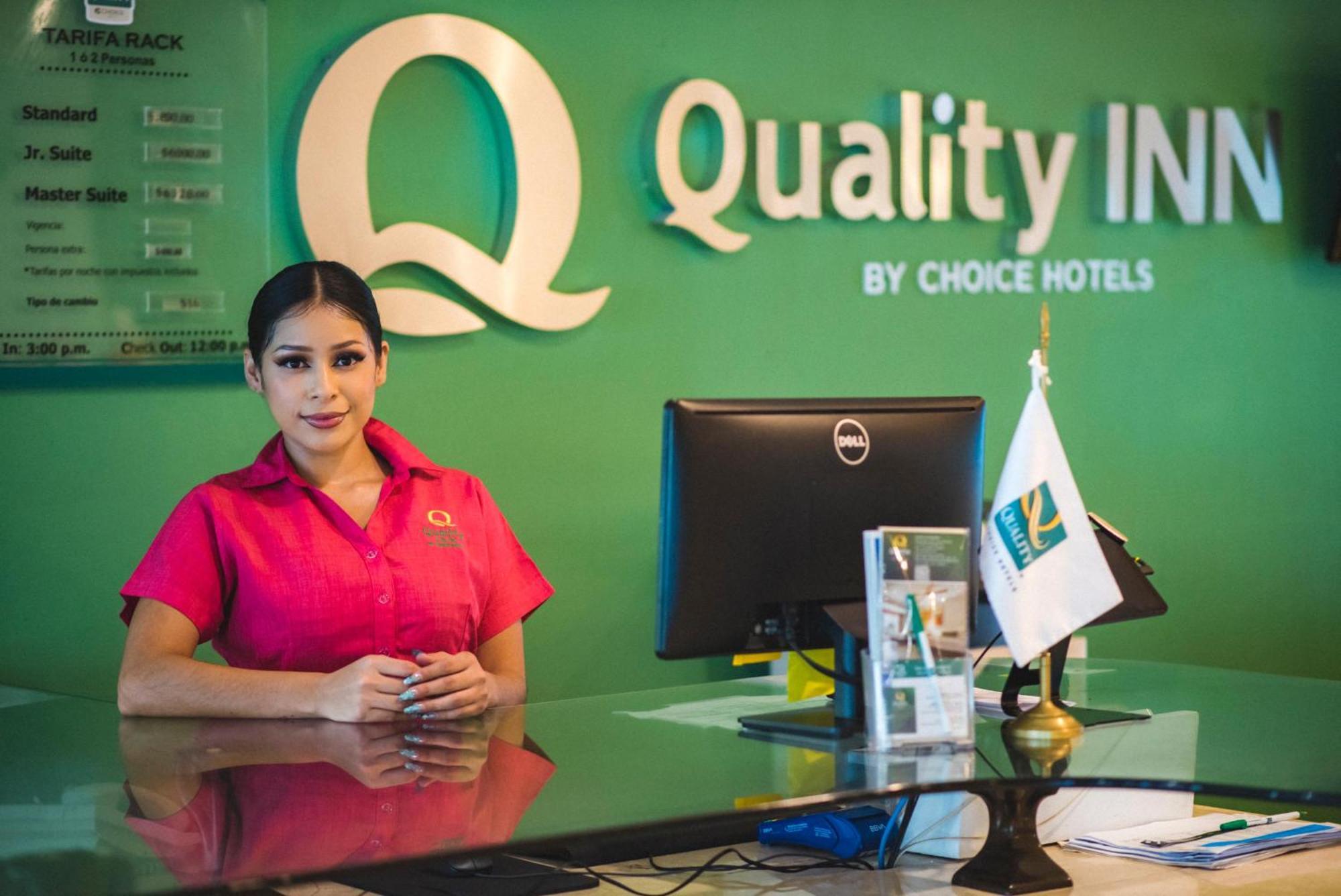 Quality Inn Mazatlán Exteriör bild